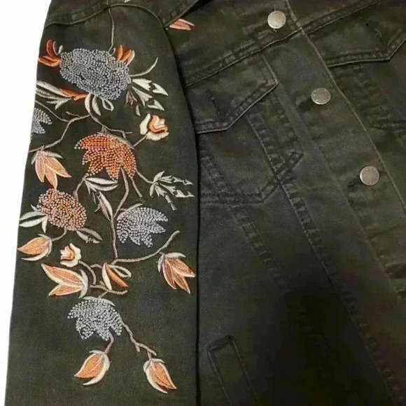 Embroidered Black Denim Jacket - Picture 3 of 10